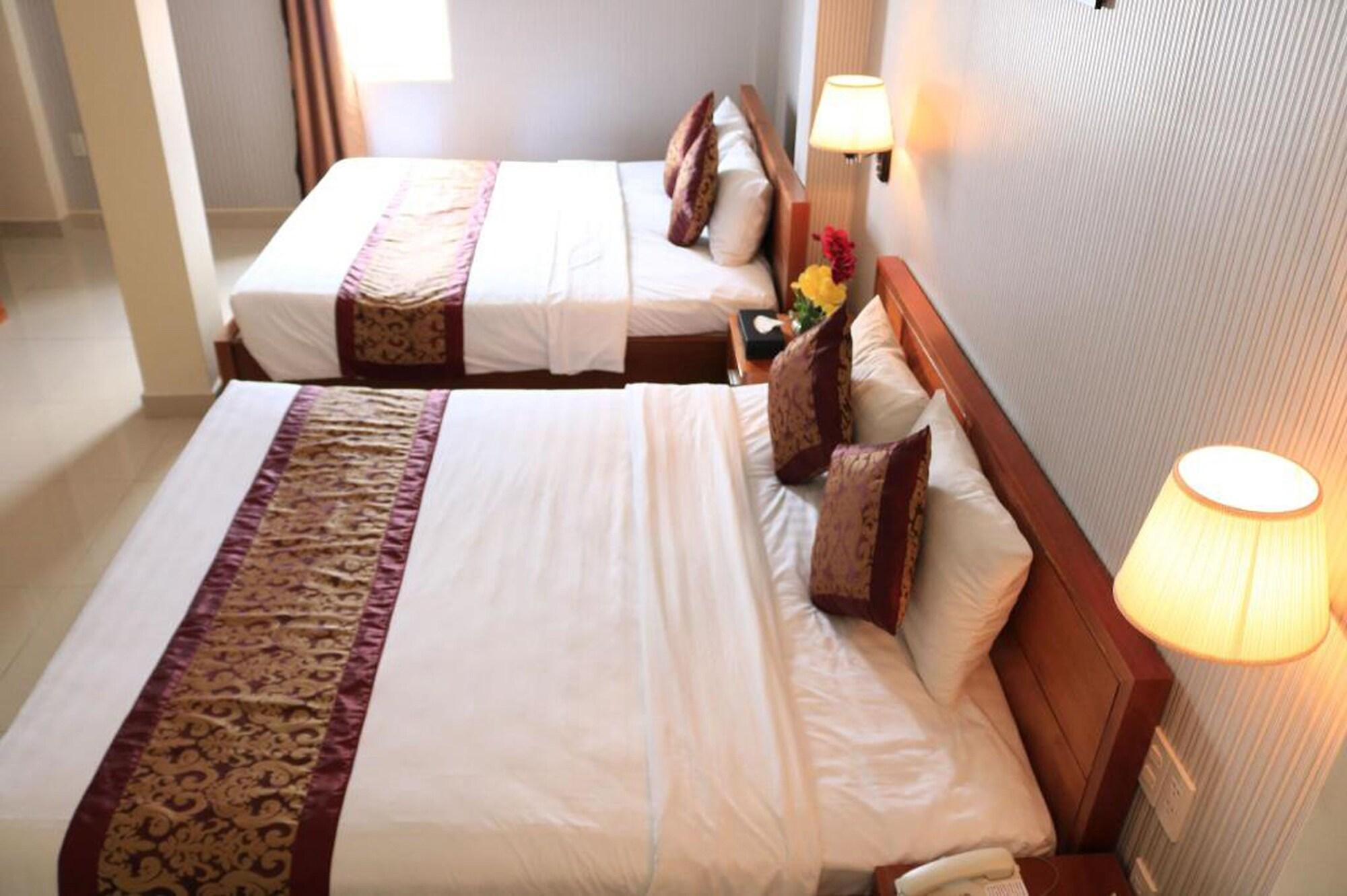 Airport Saigon Hotel - Gan Am Thuc Dem Cho Pham Van Hai Хошимін Екстер'єр фото
