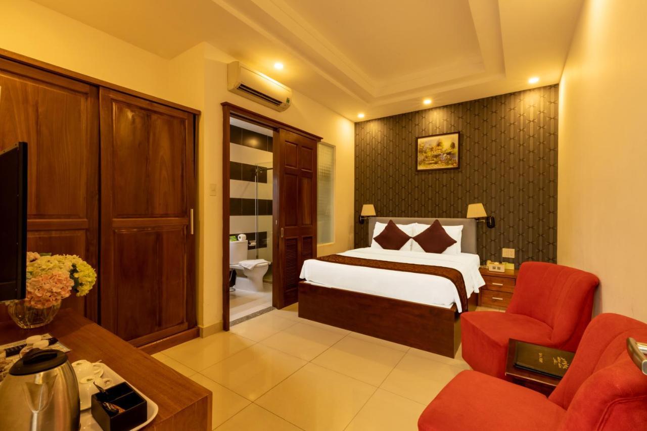 Airport Saigon Hotel - Gan Am Thuc Dem Cho Pham Van Hai Хошимін Екстер'єр фото