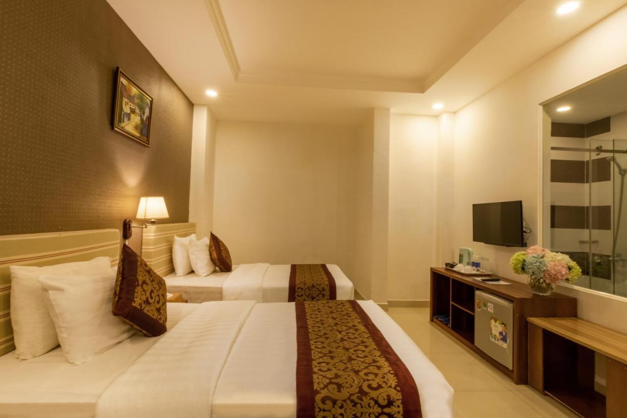 Airport Saigon Hotel - Gan Am Thuc Dem Cho Pham Van Hai Хошимін Екстер'єр фото