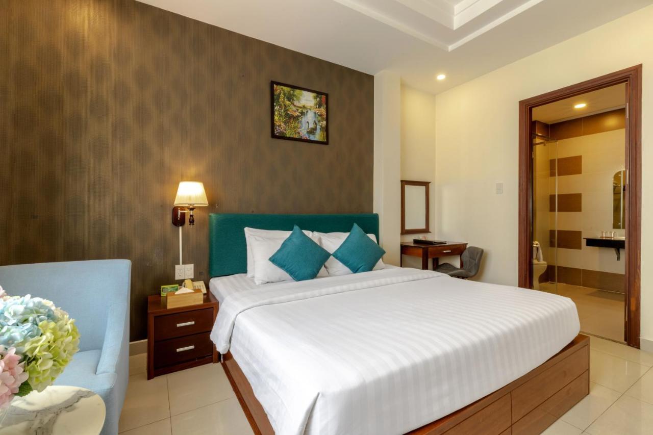 Airport Saigon Hotel - Gan Am Thuc Dem Cho Pham Van Hai Хошимін Екстер'єр фото