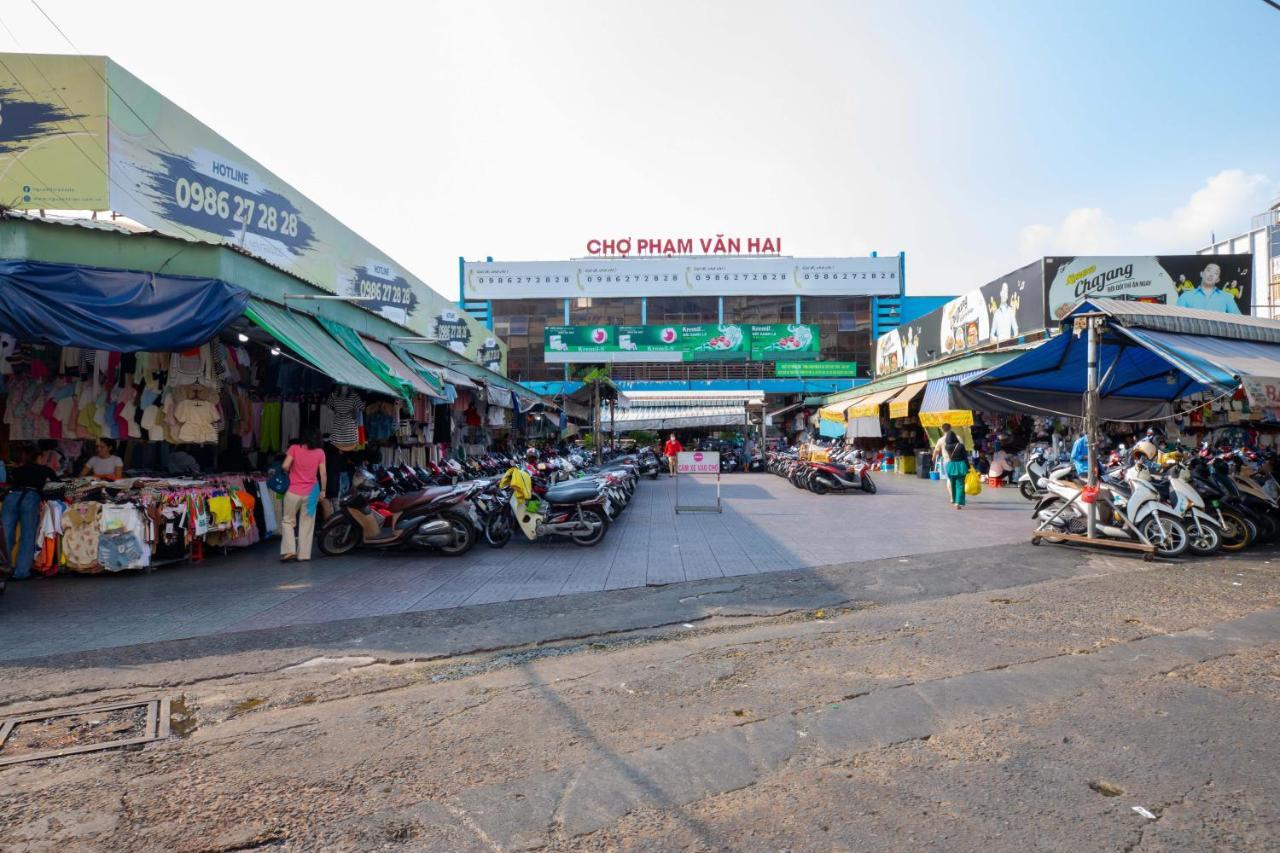 Airport Saigon Hotel - Gan Am Thuc Dem Cho Pham Van Hai Хошимін Екстер'єр фото