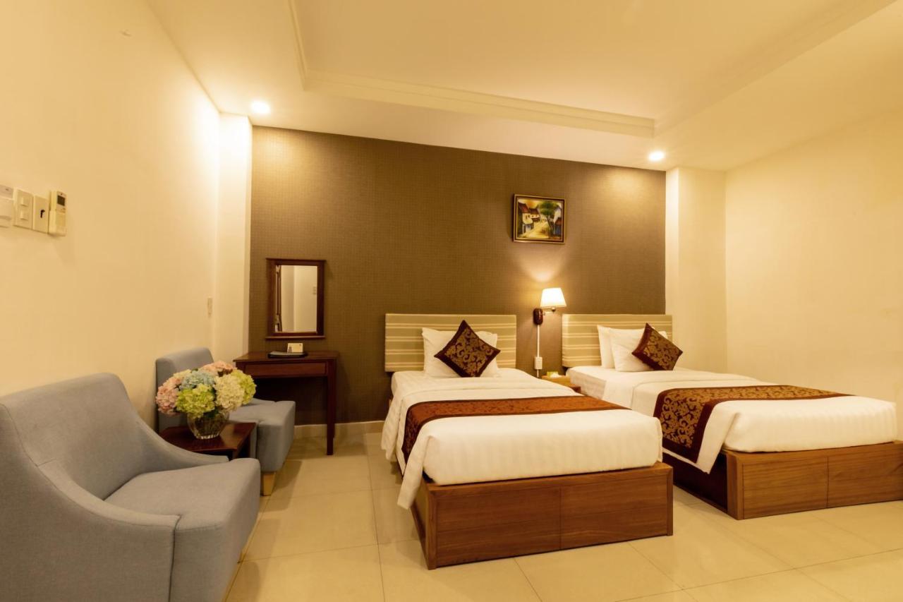 Airport Saigon Hotel - Gan Am Thuc Dem Cho Pham Van Hai Хошимін Екстер'єр фото