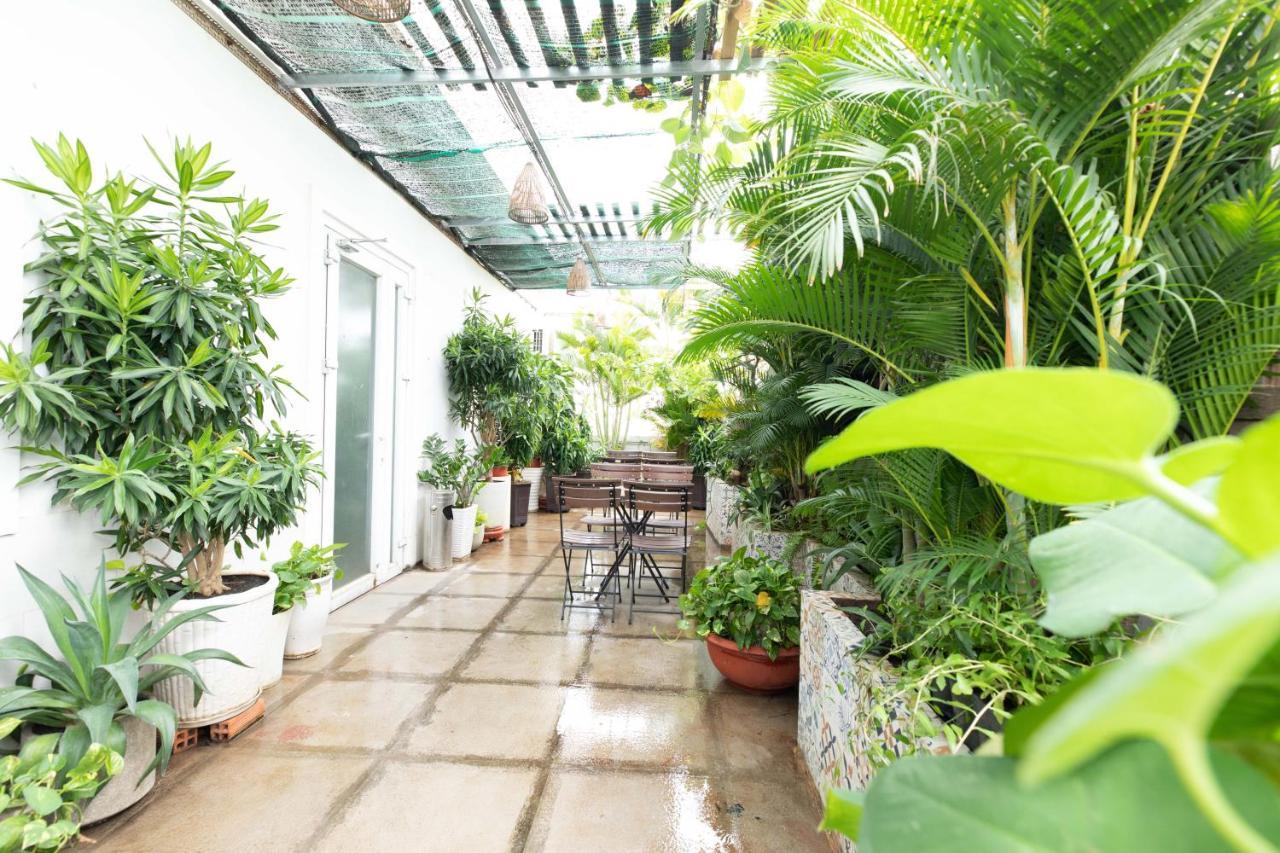 Airport Saigon Hotel - Gan Am Thuc Dem Cho Pham Van Hai Хошимін Екстер'єр фото