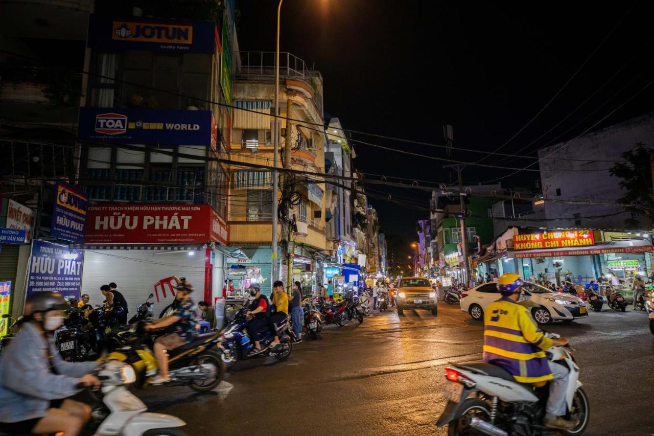 Airport Saigon Hotel - Gan Am Thuc Dem Cho Pham Van Hai Хошимін Екстер'єр фото