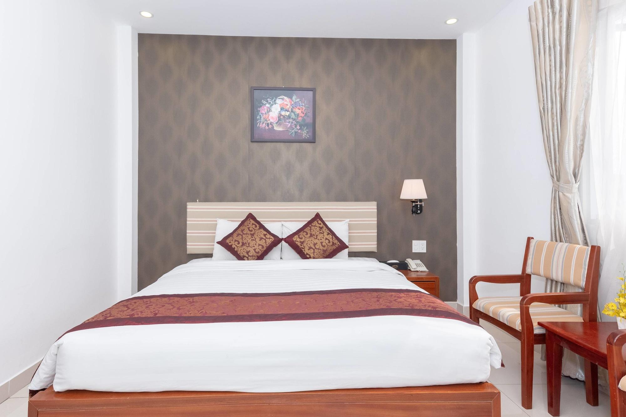 Airport Saigon Hotel - Gan Am Thuc Dem Cho Pham Van Hai Хошимін Екстер'єр фото