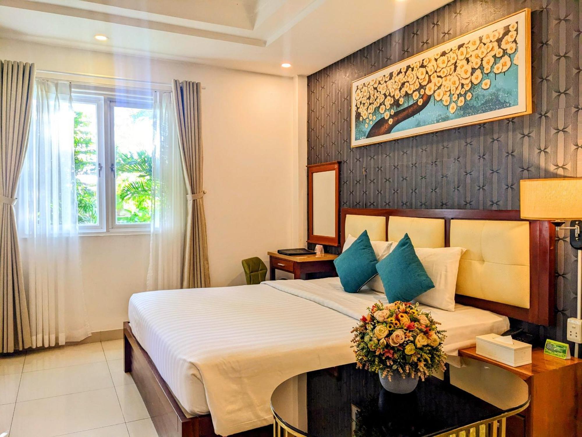 Airport Saigon Hotel - Gan Am Thuc Dem Cho Pham Van Hai Хошимін Екстер'єр фото